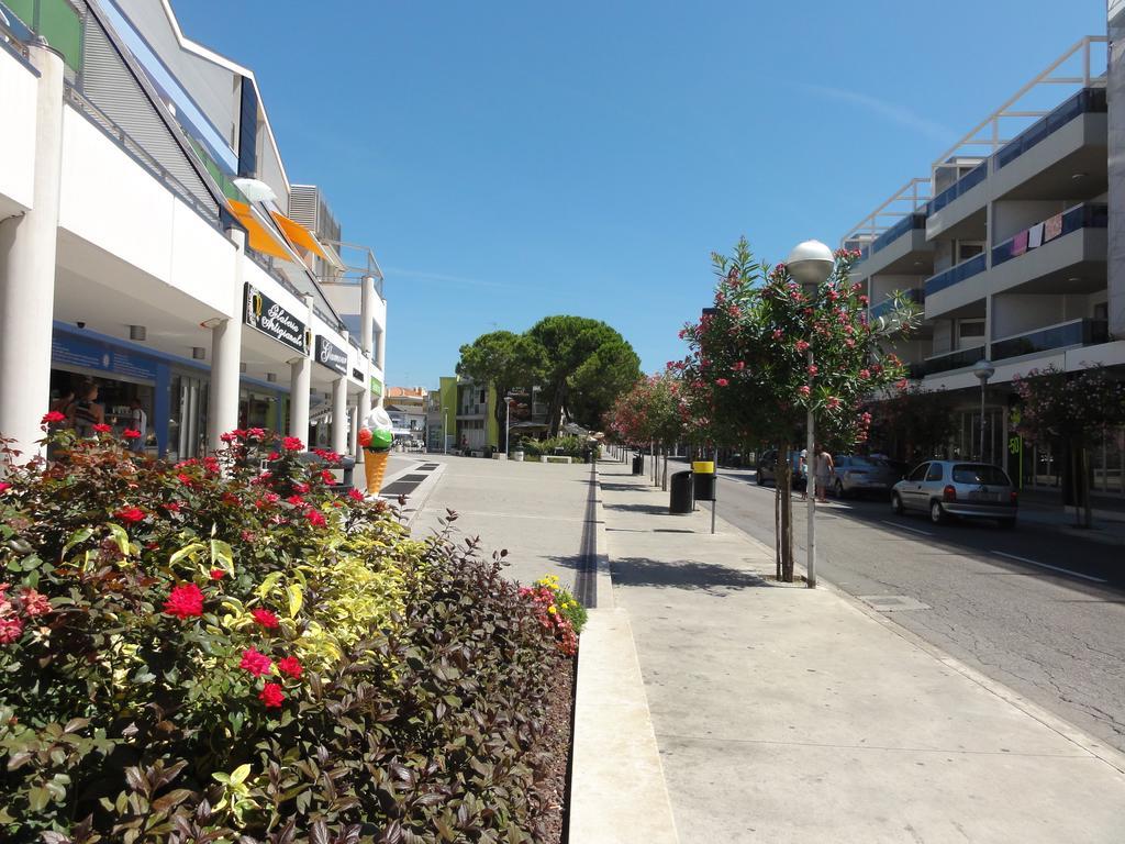 Ivana - Appartamenti Bibione Buitenkant foto